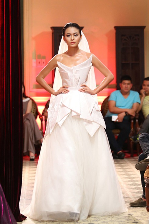 Mâu Thanh Thủy chạy show mệt nghỉ sau tai nạn - ảnh 2